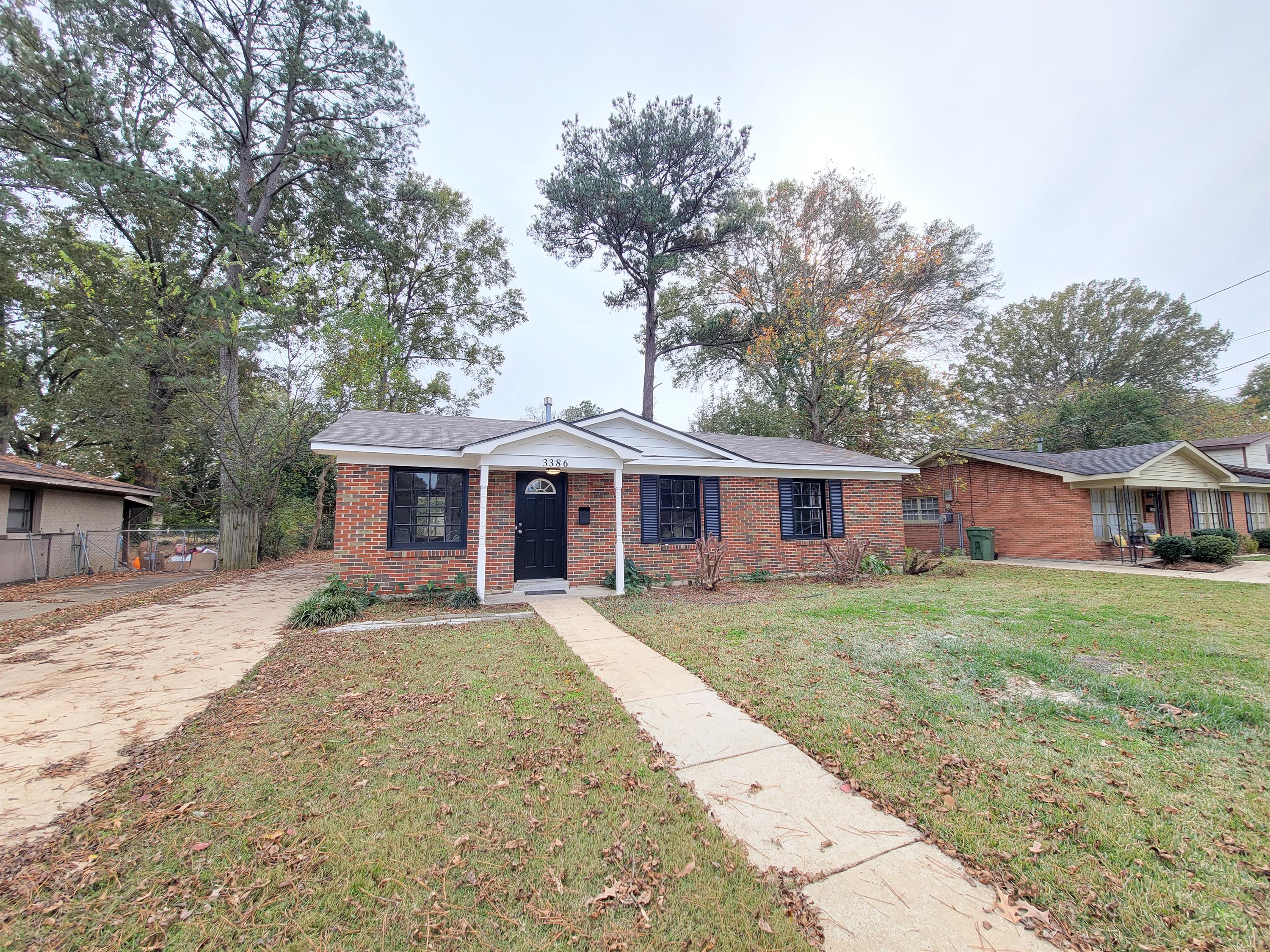 3386 Habersham Road